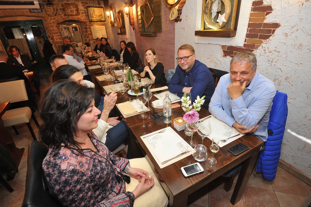 Bistro Pjat Bistro Pjat