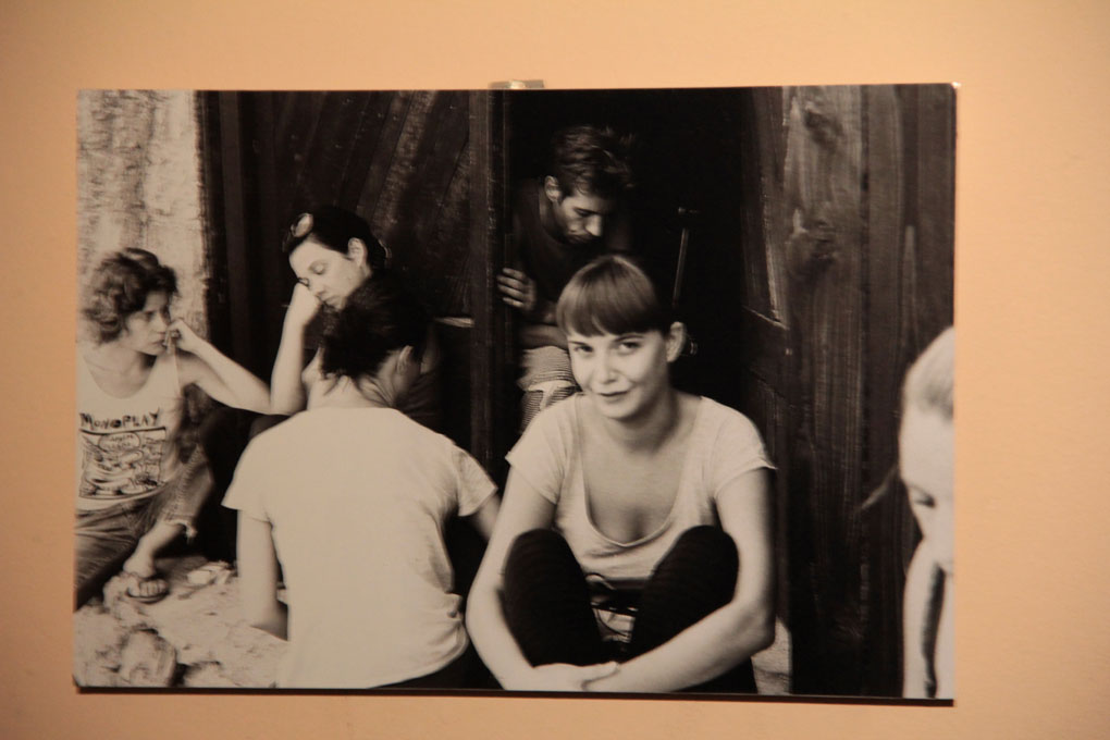 ArtAkt, izlozba Ivane Jenjic, predstava Vili Matula, foto: I. Perincic ArtAkt, izlozba Ivane Jenjic, predstava Vili Matula, foto: I. Perincic