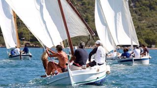 Betina: Regata na latinsko idro “Za dušu i tilo”. Photo: Duško Jaramaz/PIXSELL