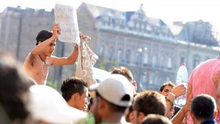 Izbjeglice i imigranti na željezničkom kolodvoru Keleti ulicama Budimpešte, Photo: Marko Jurinec/PIXSELL Izbjeglice i imigranti na željezničkom kolodvoru Keleti ulicama Budimpešte, Photo: Marko Jurinec/PIXSELL