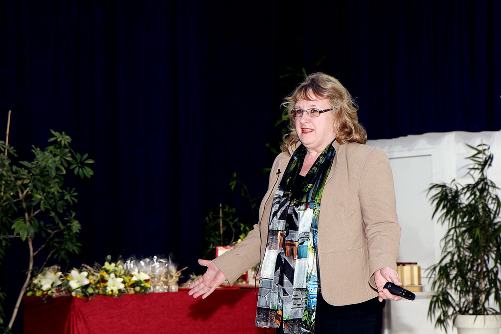 OŠ Smiljevac: Obilježena 50. godina Deklaracije o nazivu i položaju hrvatskoga jezika OŠ Smiljevac: Obilježena 50. godina Deklaracije o nazivu i položaju hrvatskoga jezika