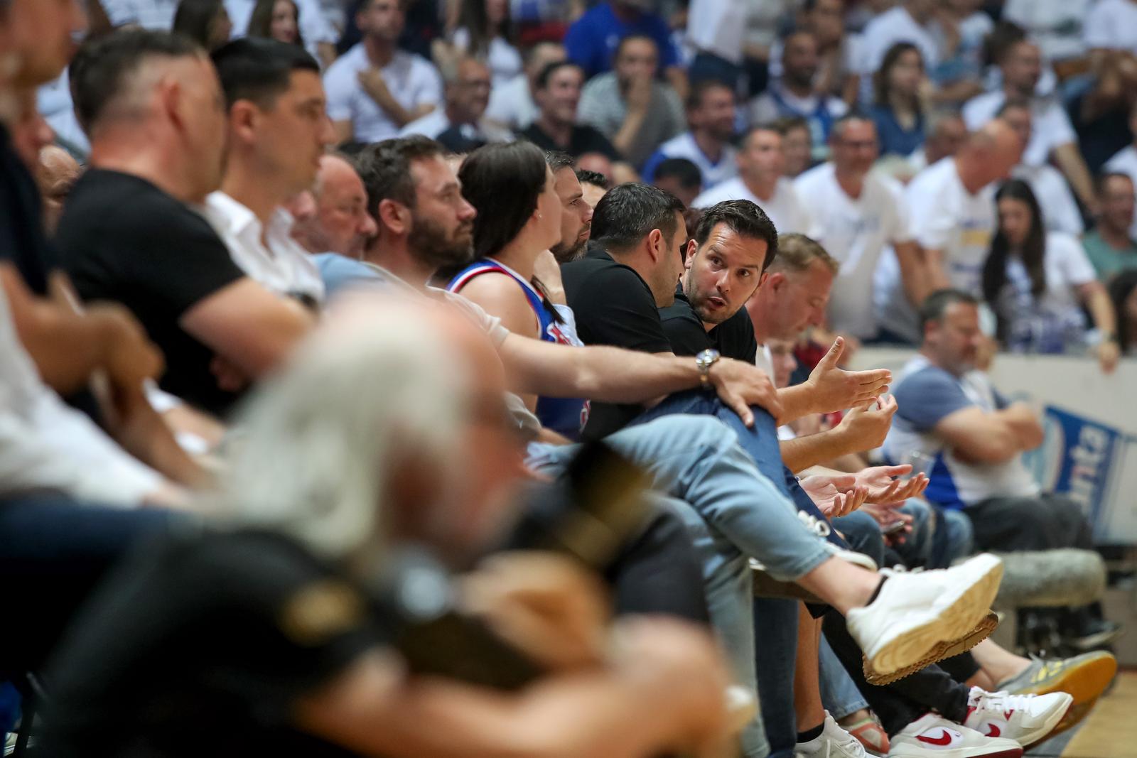 Favbet Premijer liga, finale doigravanja, 5. utakmica: KK Zadar – KK Split 93-66 Favbet Premijer liga, finale doigravanja, 5. utakmica: KK Zadar – KK Split 93-66