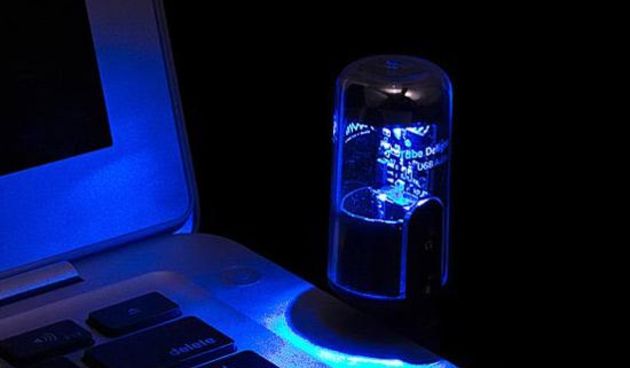 USB vakuumska cijev (foto: tportal.hr)