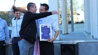 Udruga mladih Ploče i Dračevca uredila stari zog i počastila rižotom