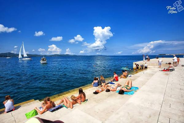 Kako ja vidim i koliko volim svoj grad. Foto: Roberto Lerga 1966. – 2016. Kako ja vidim i koliko volim svoj grad. Foto: Roberto Lerga 1966. – 2016.