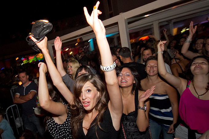 Severina @Ponton festival u uvali Jazine, Foto: Leo Banić Severina @Ponton festival u uvali Jazine, Foto: Leo Banić