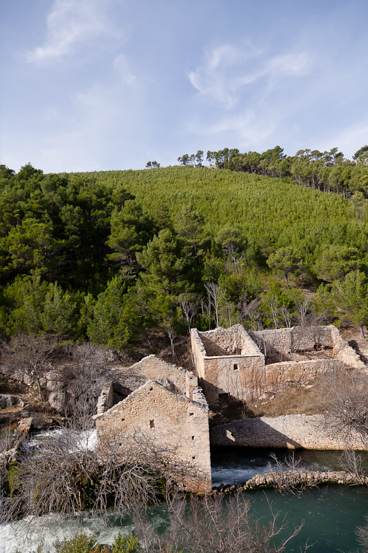 Ugodno prijepodne uz tok rijeke Karešnice i stare zapuštene mlinove, foto: Darko Belančić
