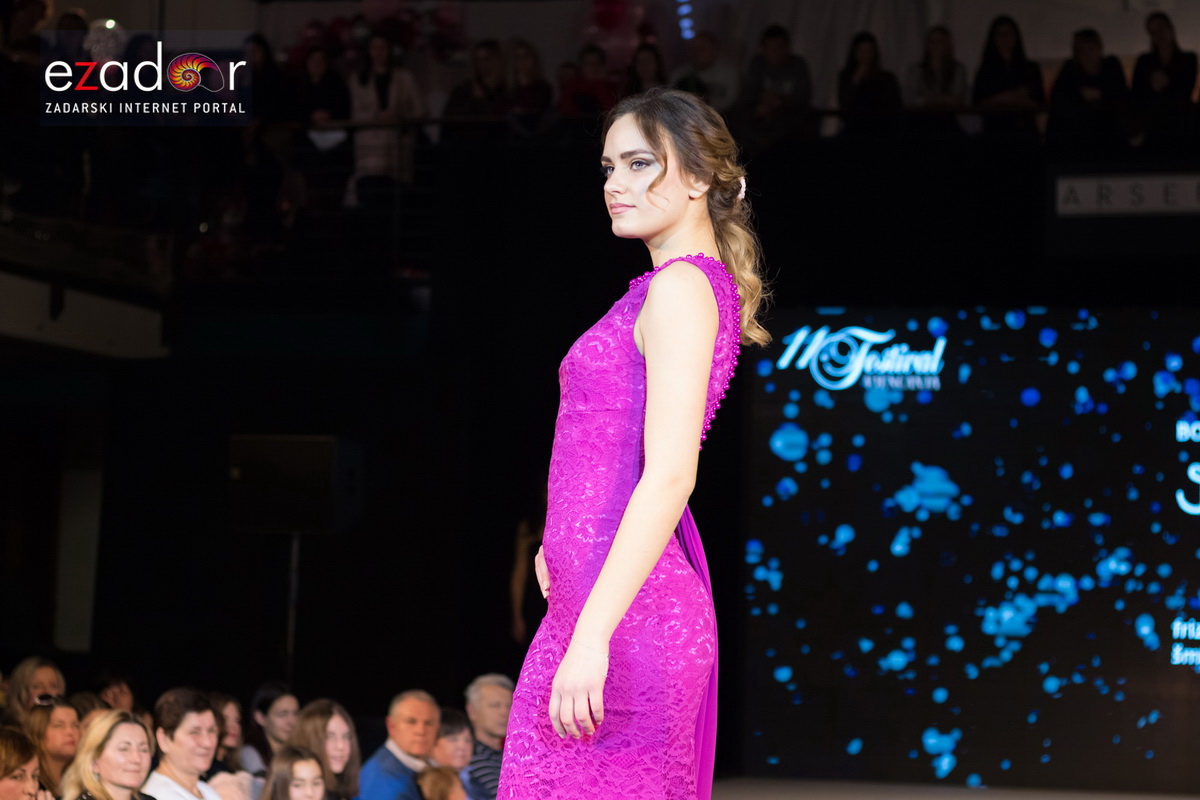 11. Festival vjenčanja: Modna revija vjenčanica i svečanih haljina te revija cvijeća i koncert Sandija Cenova 11. Festival vjenčanja: Modna revija vjenčanica i svečanih haljina te revija cvijeća i koncert Sandija Cenova