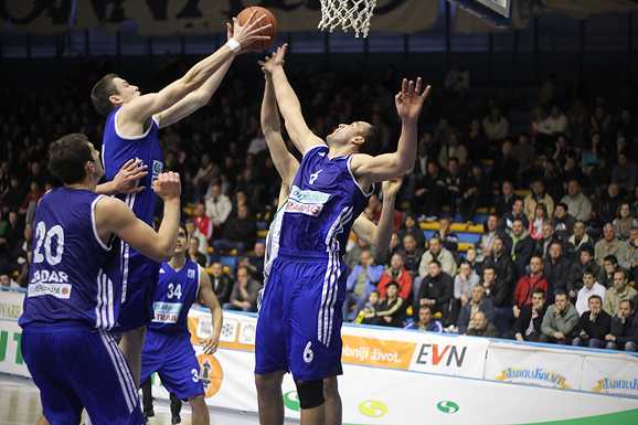 KK Sonik Puntamika – KK Zadar 77-93 (foto:Saša Čuka)