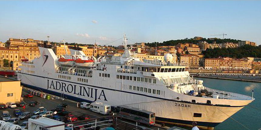 Trajekt Zadar u Anconi, Foto: micportal.com Trajekt Zadar u Anconi, Foto: micportal.com