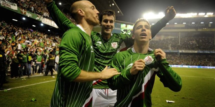Euskadi players (from L) Gaizka Toquero, Mikel Gonzalez and Iker Munain celebrate a goal by Munain against Venezuela // Reuters Euskadi players (from L) Gaizka Toquero, Mikel Gonzalez and Iker Munain celebrate a goal by Munain against Venezuela // Reuters