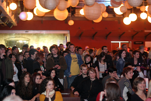 Darko Rundek u Arsenalu (foto:Saša Čuka) Darko Rundek u Arsenalu (foto:Saša Čuka)