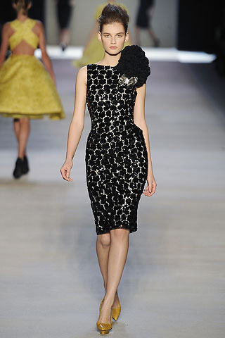 Na granici s coutureom (Moda.hr)