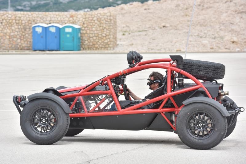 Jeremy Clarkson i Richard Hammond snimali u pritaništu Žigljen na Pagu