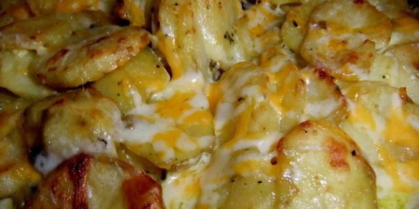 Zapečeni krumpir Zapečeni krumpir