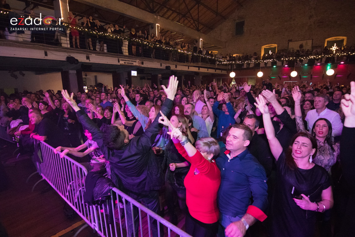 Tomislav Bralić i klapa Intrade @ Božić u Arsenalu