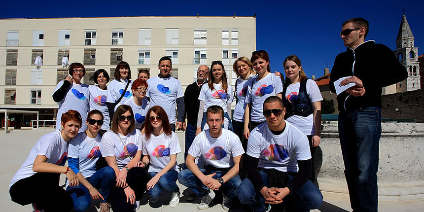 Image 741003 (auto) Image 741003 (auto)