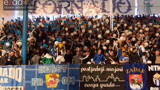 Humanitarno gledanje utakmice Zadar-Cibona u Jazinama Humanitarno gledanje utakmice Zadar-Cibona u Jazinama