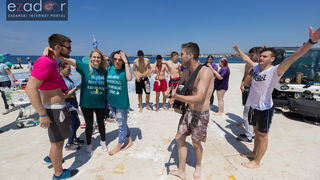 Ludijada zadarskih maturanata na Pozdravu suncu i Morskim orguljama