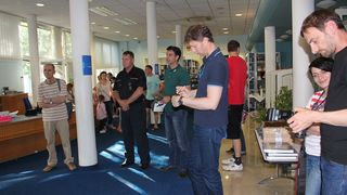 U Gradskoj knjižnici otvorena izložba “Crna šuma” Damira Hoyke