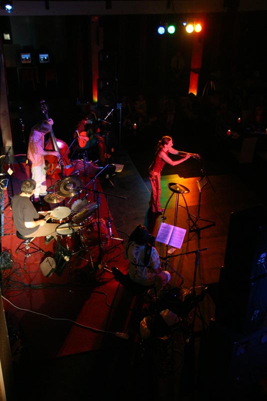 Image 1208831 (auto)