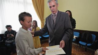 Image 1072195 (auto)