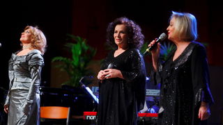 Zagreb 131011.
KD Vatroslav Lisinski.
Koncert Hrvatske dive, na kojem su nastupale Tereza Kesovija, Radojka Sverko i Gabi Novak.
Foto: Goran Mehkek / Cropix