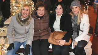 Virani 2016. godinu dočekali uz Lidiju Bačić, Leteći odred i spektakularan vatromet Virani 2016. godinu dočekali uz Lidiju Bačić, Leteći odred i spektakularan vatromet