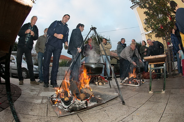 Sveta Luce u Bibinjama 13. prosinca 2013.  Foto: Leo Banić