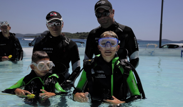 Besplatna škola ronjenja, Pag