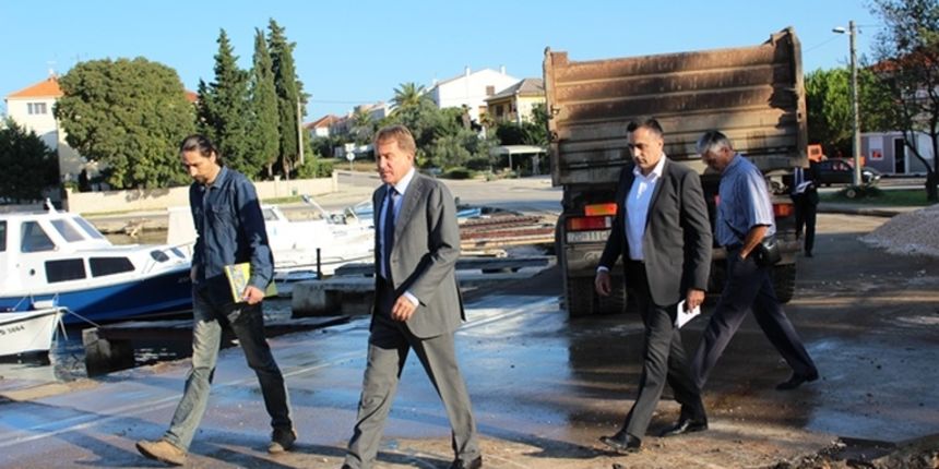 Gradonacelnik u obilasku-radovi, Trpimirova obala