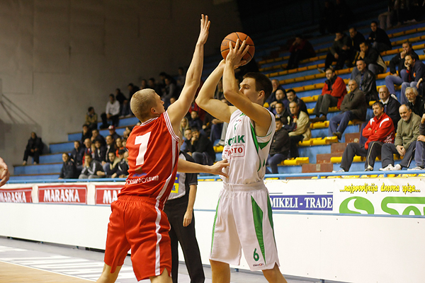 KK Borik-Puntamika – KK Svjetlost 67-75 (foto:Saša Čuka) KK Borik-Puntamika – KK Svjetlost 67-75 (foto:Saša Čuka)