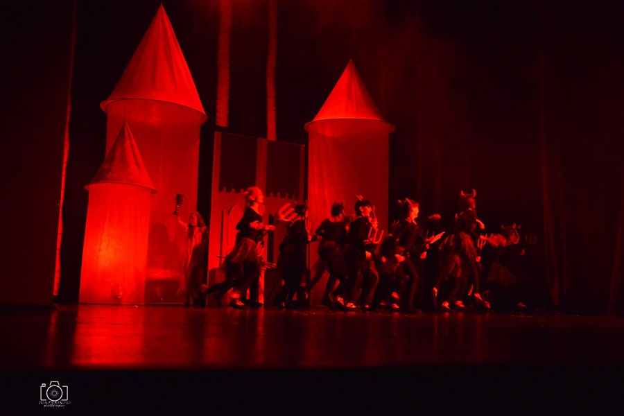 Plesna udruga Gesta: Bajka.hr