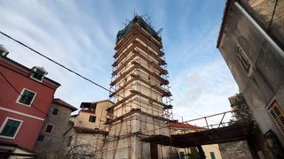 Skradin romantičan mediteranski grad na desnoj obali rijeke Krke Skradin romantičan mediteranski grad na desnoj obali rijeke Krke