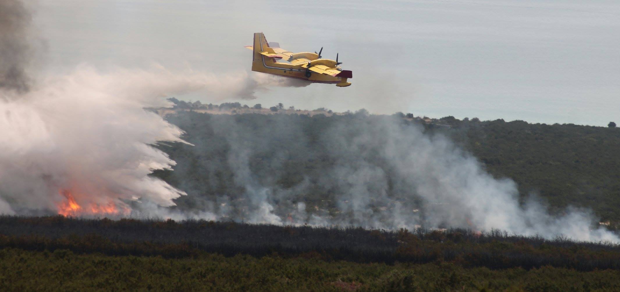 Pod kontrolu stavljen ponovo aktiviran požar kod Košljuna na Pagu