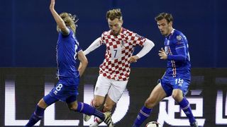 Image 379827 (auto) Image 379827 (auto)