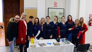 U Zadru obilježen Dan crvenih haljina