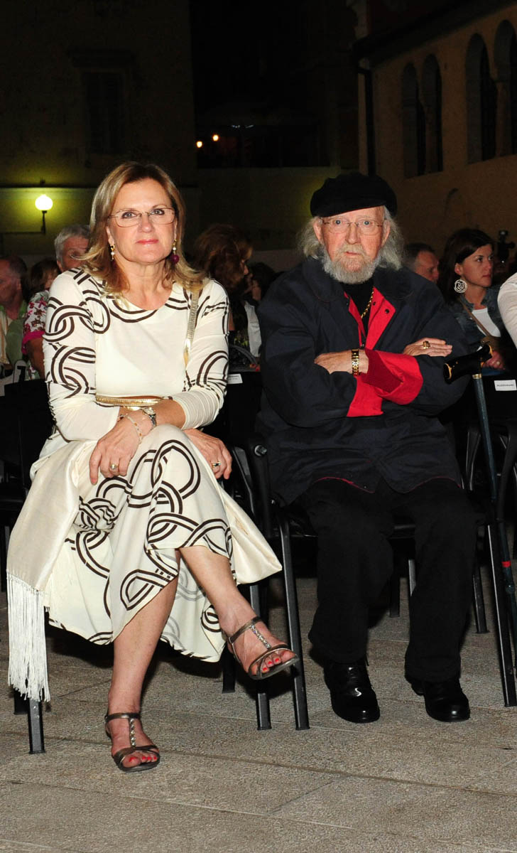 Zadar, 28.06.2013. snimio: Nenad Marčev, 
19. Zadarsko kazališno ljeto 
Zagrebačka filharmonija 
SALSA FILARMÓNICA 
Dirigent: Alan Bjelinski 
Nastupili: Ricardo Luque 
Olvido Ruiz Castellanos (Kuba) 
Poljana Šime Budinića