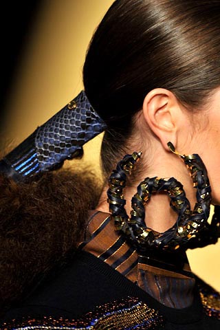 Naušnice kao nezaobilazan detalj ove sezone