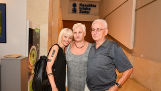 “Ana i Ona” naziv je predstave čijom je premijerom sinoć u zadarskom Kazalištu lutaka započela umjetnička revija pod nazivom “Nosi se Teatro Verrdi”.