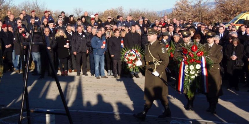 Sjećanje na ratne žrtve iz Kašića Sjećanje na ratne žrtve iz Kašića