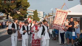 Otvoren 12. biogradski Gastro stol Otvoren 12. biogradski Gastro stol
