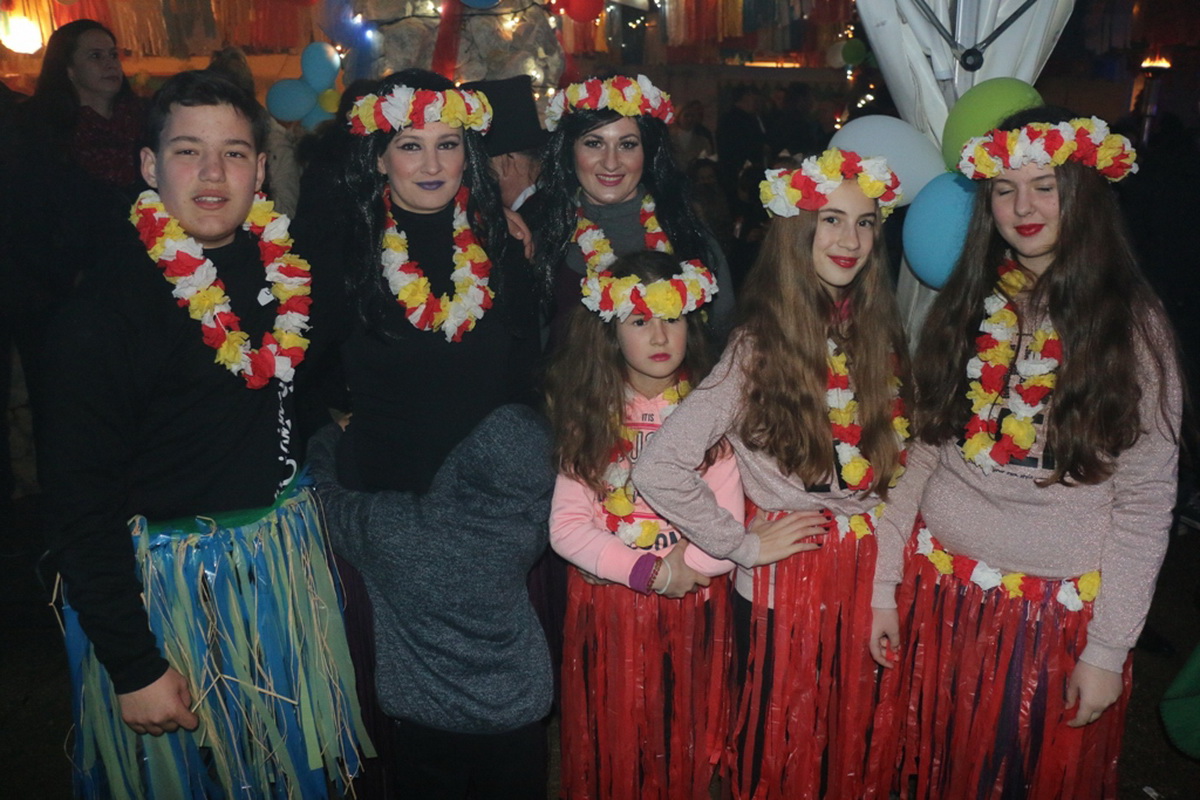 Virske maškare 2018: Defile maškaranih skupina i fešta uz “Koktelse”