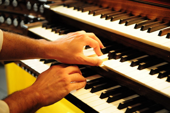 Cantatibus Organis u katedrali svete Stosije, 29. srpnja 2010, Foto. Ivan Dilber Cantatibus Organis u katedrali svete Stosije, 29. srpnja 2010, Foto. Ivan Dilber