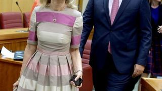 Ingrid Antičević Marinović svojim modnim izričajem razbija saborsko sivilo. Foto: Patrik Maček/PIXSELL Ingrid Antičević Marinović svojim modnim izričajem razbija saborsko sivilo. Foto: Patrik Maček/PIXSELL