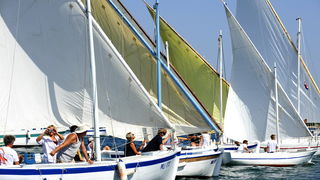 Betina, 150810.
U Betini na otoku Murteru danas je odrzana tradicionalna regata brodova na “latinskog idro ” pod nazivom “Regata za dusu i tilo”, na regati je sudjovalo preko gajeta, leuta i kaica pobjedili su domacini iz Betine.
Na slici mnostvo brodova. Betina, 150810.
U Betini na otoku Murteru danas je odrzana tradicionalna regata brodova na “latinskog idro ” pod nazivom “Regata za dusu i tilo”, na regati je sudjovalo preko gajeta, leuta i kaica pobjedili su domacini iz Betine.
Na slici mnostvo brodova.