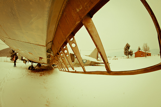 Priča zaboravljenog aviona u Otočcu, foto: Leo Banic