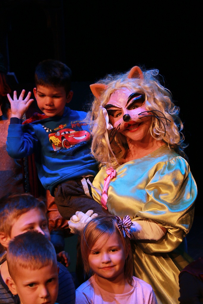 Svjetski dan lutkarstva uz predstavu “Mačak u čizmama” Svjetski dan lutkarstva uz predstavu “Mačak u čizmama”