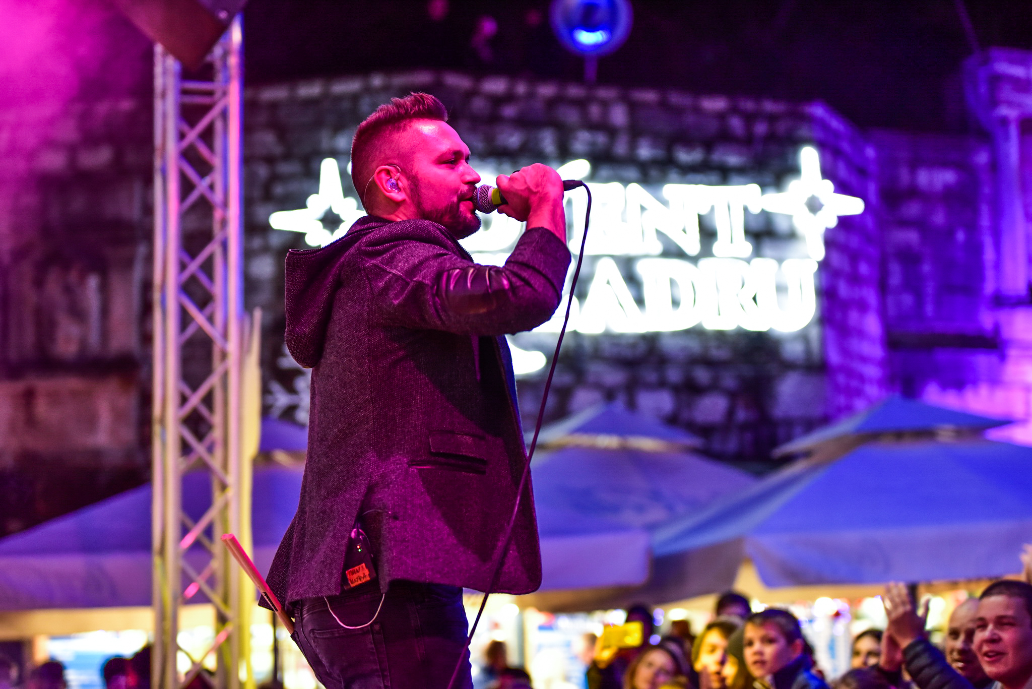 Vatra @ Advent u Zadru Vatra @ Advent u Zadru