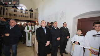 U Donjem Karinu obilježeno sjećanje na rušenje Franjevačkog samostana tijekom VRO Maslenica